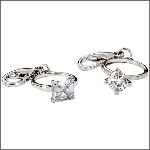 I-Do Circle Cut D-Ring Clear